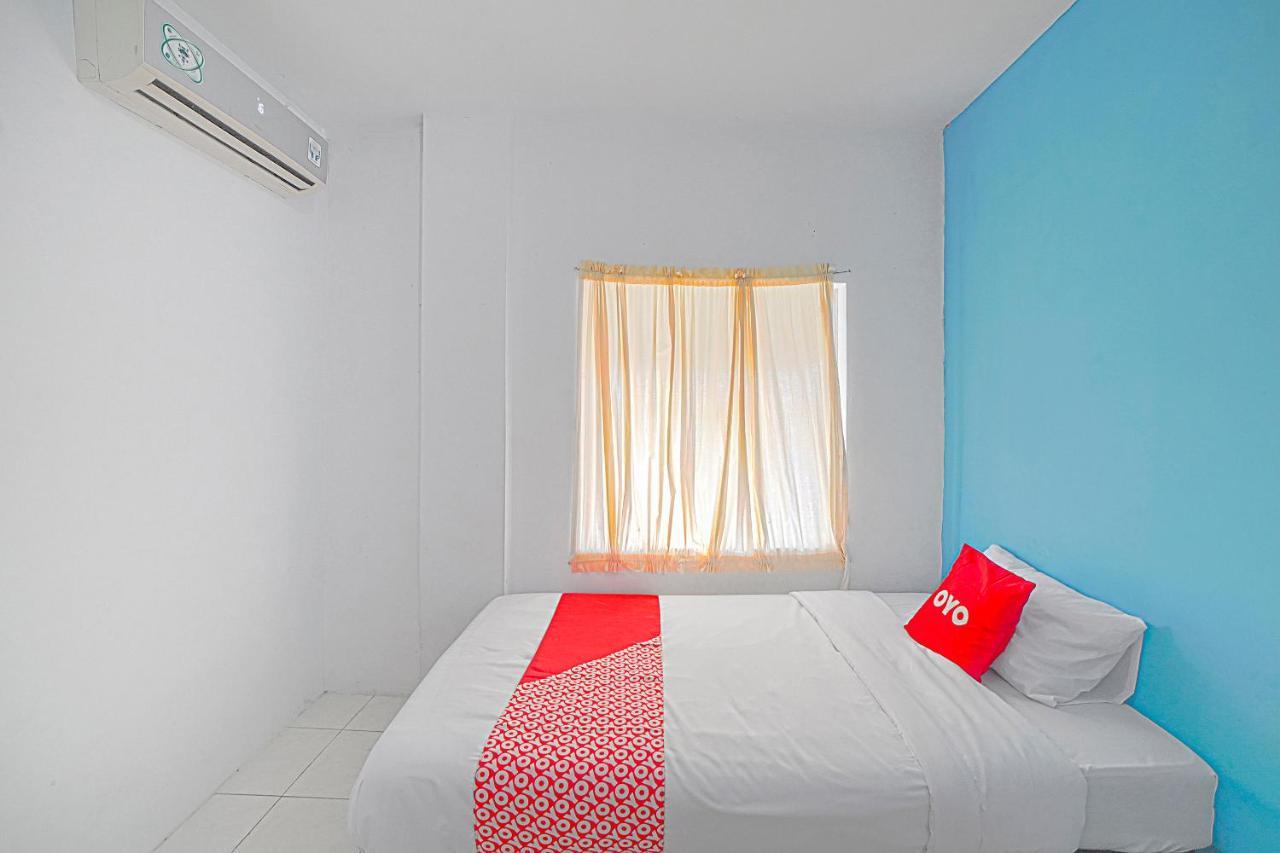 Oyo 90637 Rumah Ni Karo メダン エクステリア 写真