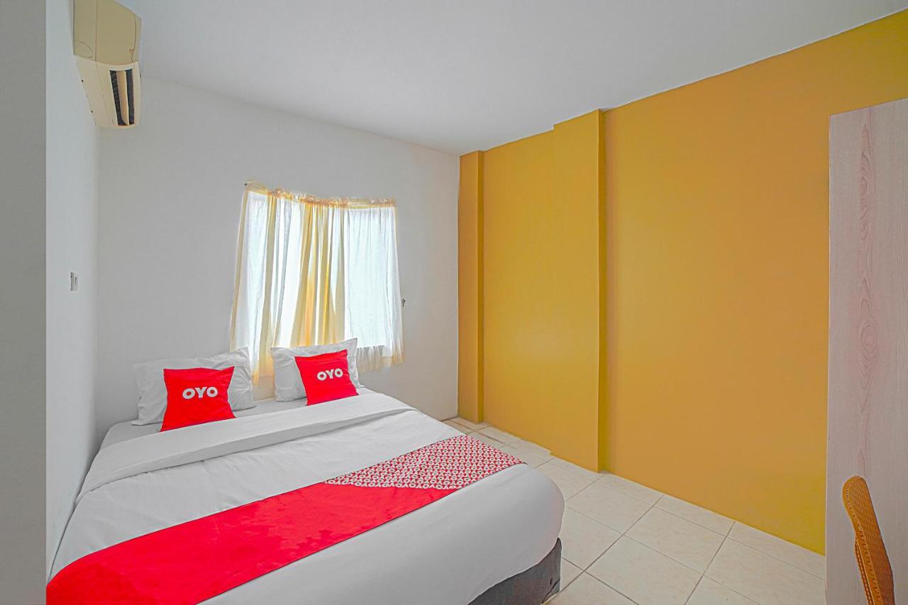 Oyo 90637 Rumah Ni Karo メダン エクステリア 写真